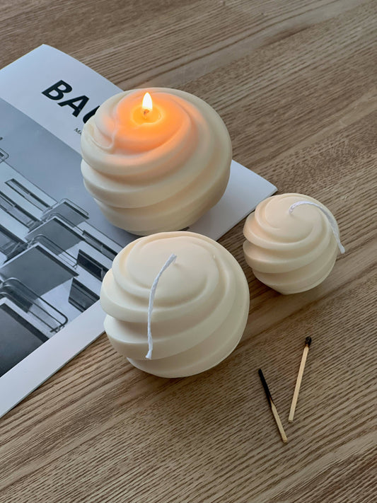 Twisted Sphere Candle/Mini