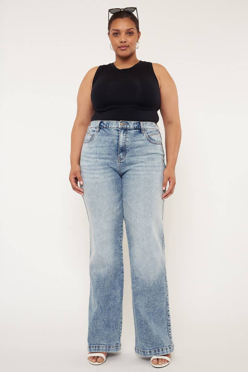 Allison Ultra High Rise 90's Flare Kancan Jeans | SZ 16W-22W