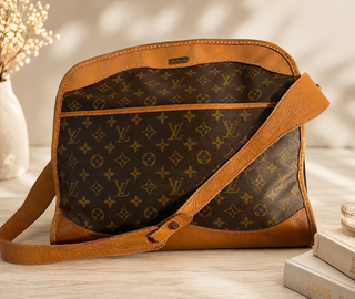 LV - The French Company/Saks Fifth Avenue Vintage Travel Tote