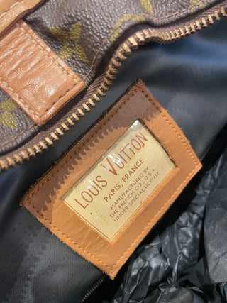 LV - The French Company/Saks Fifth Avenue Vintage Travel Tote
