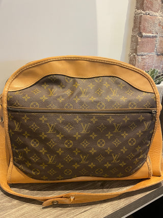 LV - The French Company/Saks Fifth Avenue Vintage Travel Tote
