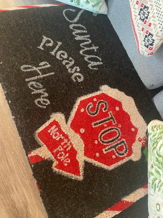 Santa Please Stop Here Outdoor Mat