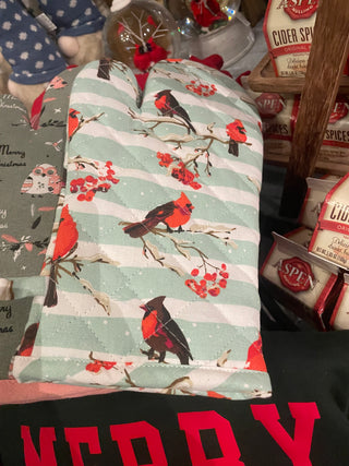 Quilted Holiday Hot Mitten (1 piece)