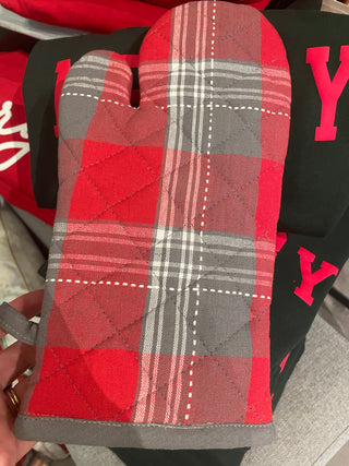 Quilted Holiday Hot Mitten (1 piece)