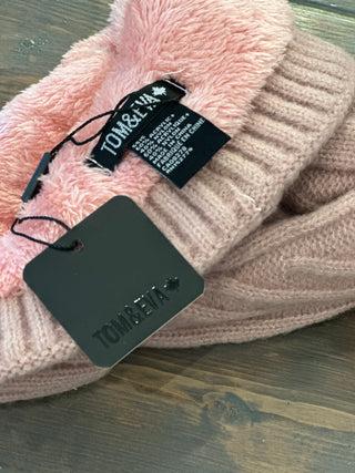 Dusty Pink Pompom Toque I Tom & Eva
