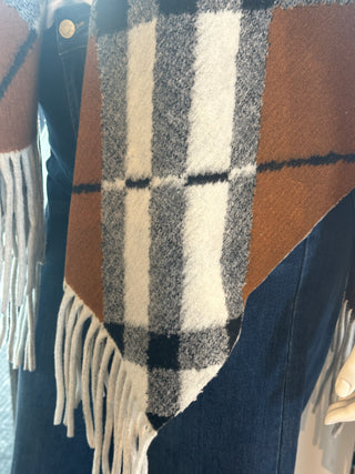 Argyle Poncho/Cape