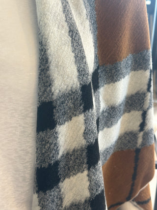 Argyle Poncho/Cape