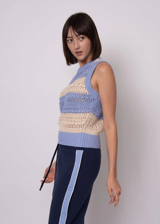 Abigail Sleeveless Crew Neck Pull Over