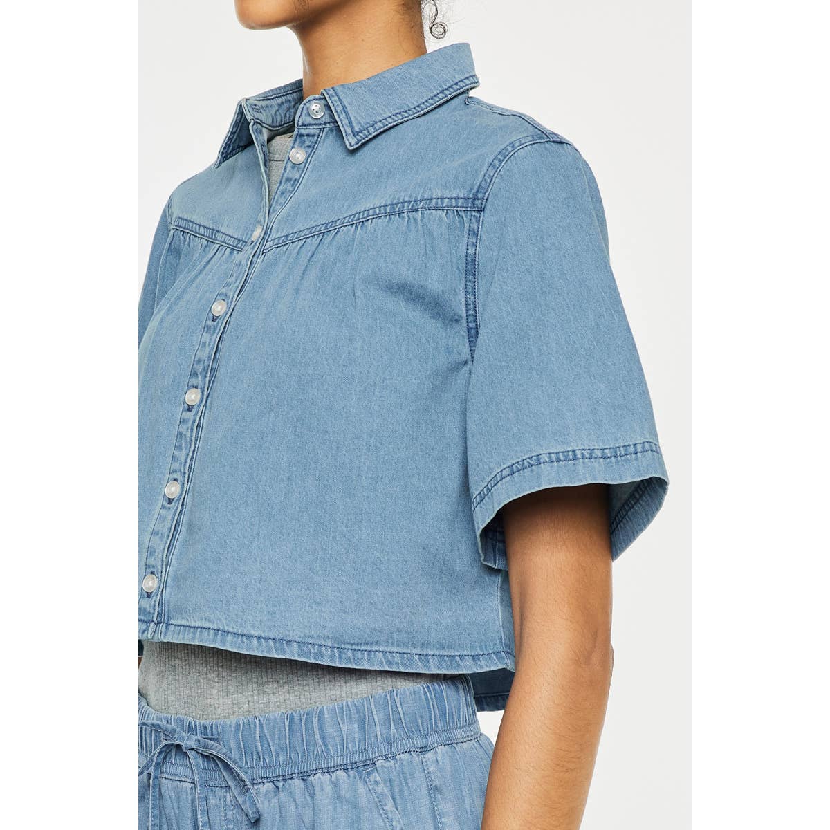 Kancan Alannah Sleeve Cropped Shirt