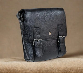 The Dubbo Leather Shoulder Bag in Black