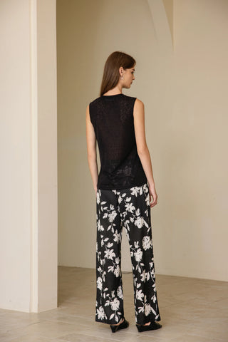 Round Neck Sleeveless Tee I Mama's